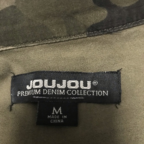 Fashion Nova stretch Jou Jou Camo crop Jean jacket - Picture 3 of 4